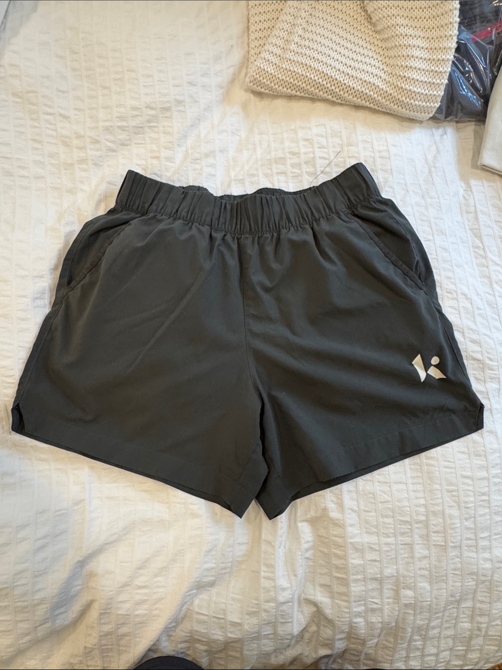 Men’s new balance shorts